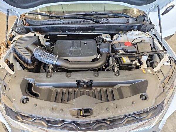 2026 CHEVROLET BLAZER 2LT — Engine bay