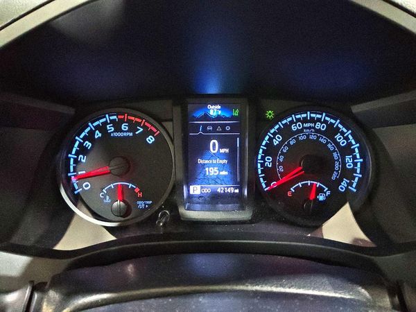 2022 TOYOTA TACOMA SR5 — ODOM