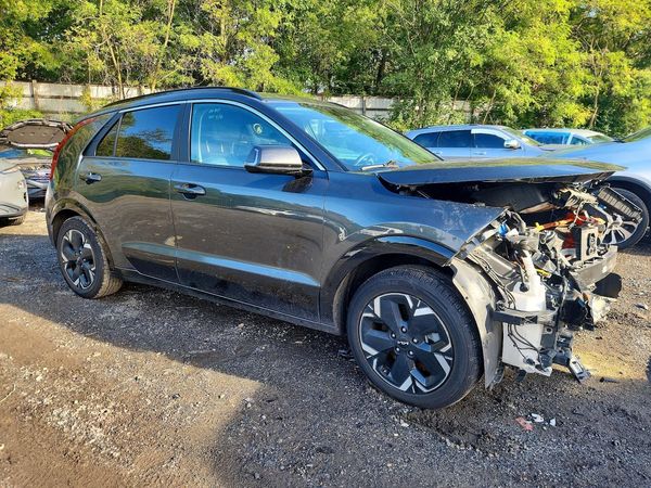 2024 KIA NIRO Wind — Passenger 3/4