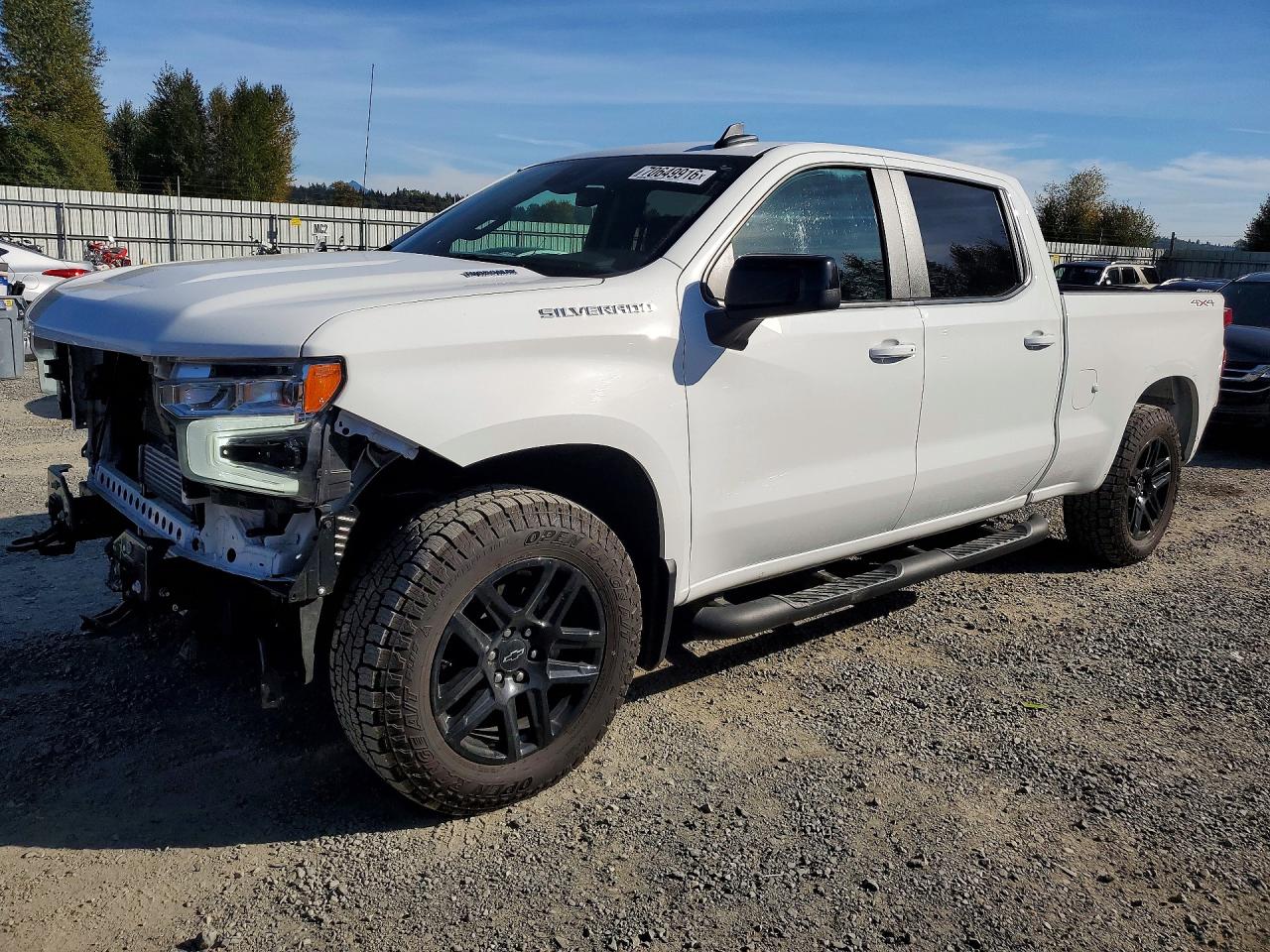 2025 CHEVROLET SILVERADO RST — Front 3/4
