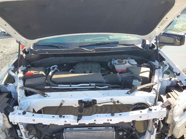2025 CHEVROLET SILVERADO RST — Engine bay