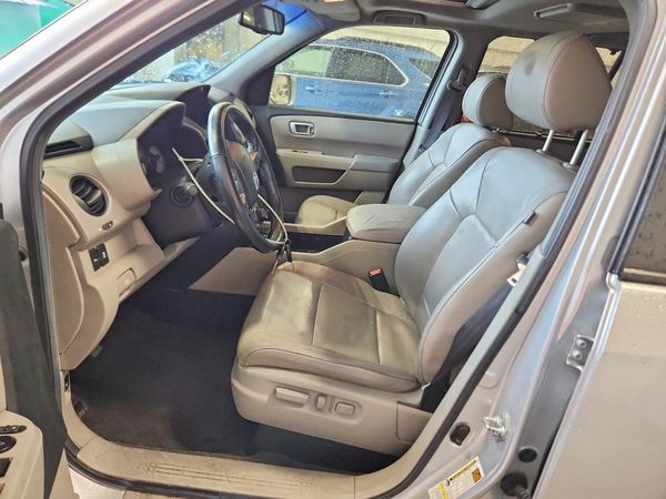 2012 HONDA PILOT TOURING — DENT