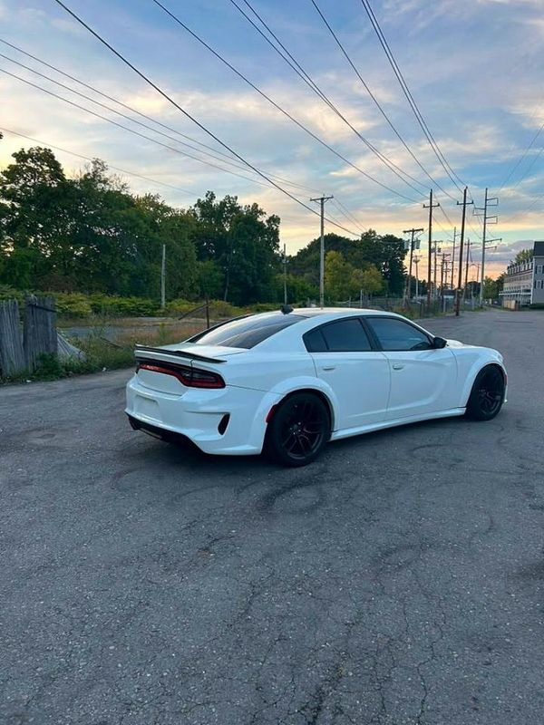 2018 DODGE CHARGER