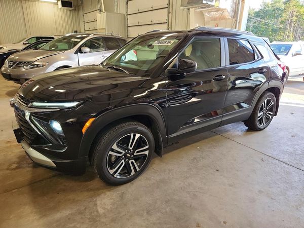 2024 CHEVROLET TRAILBLAZE LT — Front 3/4