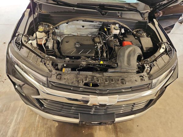 2024 CHEVROLET TRAILBLAZE LT — Engine bay