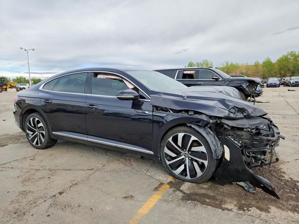 2021 VOLKSWAGEN ARTEON 4Motion SEL R-Line — Passenger 3/4