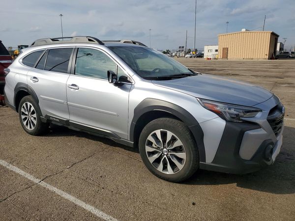2023 SUBARU OUTBACK Limited — Passenger 3/4