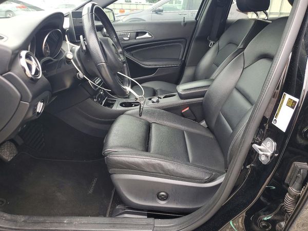 2019 MERCEDES-BENZ GLA-CLASS GLA250 — DENT