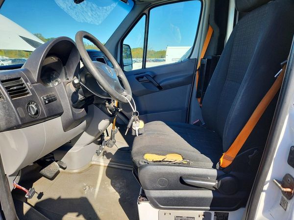 2015 MERCEDES-BENZ SPRINTER — DENT