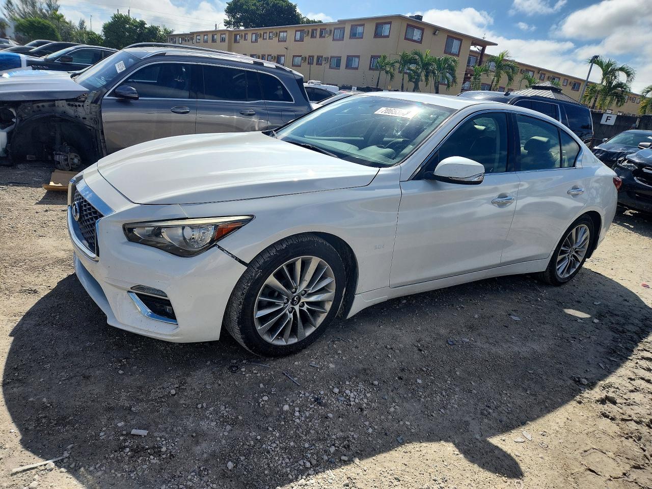 2018 INFINITI Q50 — Front 3/4