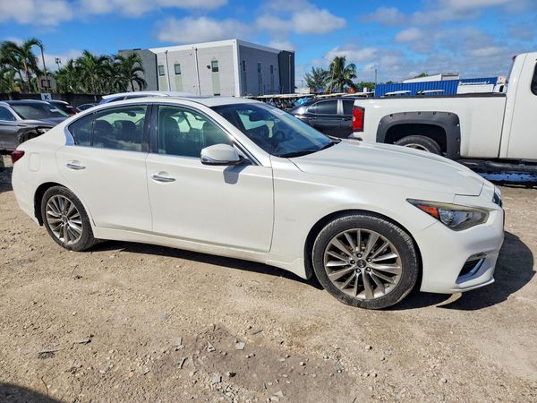 2018 INFINITI Q50 — Passenger 3/4