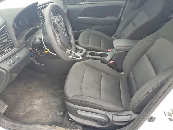 2018 HYUNDAI ELANTRA — DENT