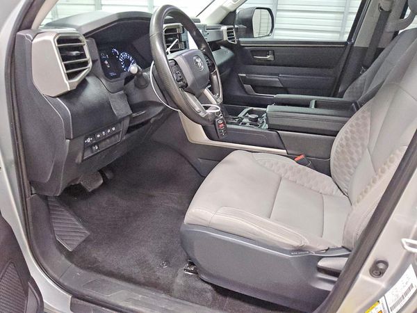 2023 TOYOTA TUNDRA SR5 — DENT