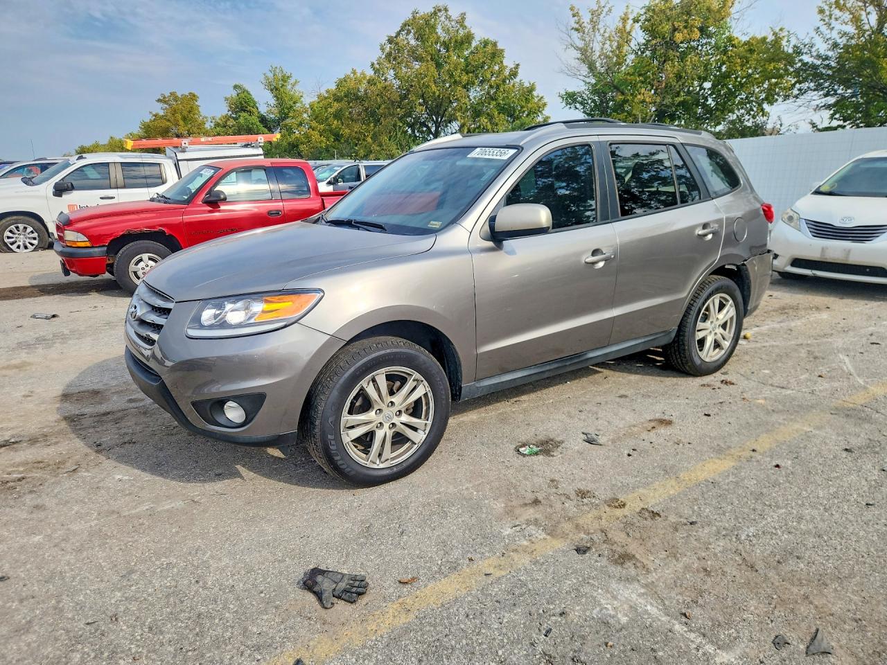 2012 HYUNDAI SANTA FE S GLS(Middle grade) — Front 3/4
