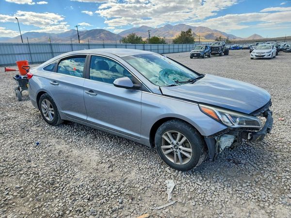 2015 HYUNDAI SONATA SE, ECO — Passenger 3/4
