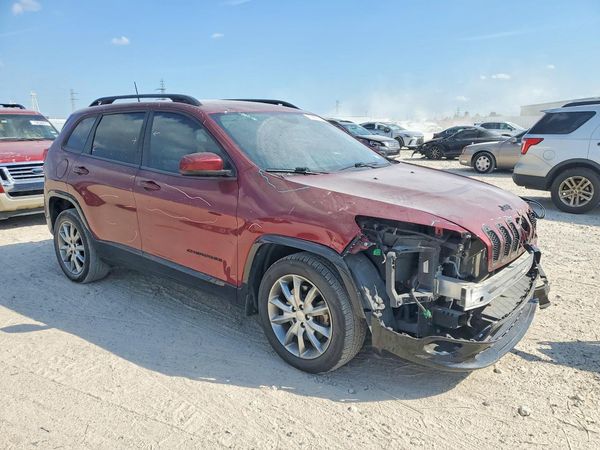 2018 JEEP CHEROKEE — Passenger 3/4
