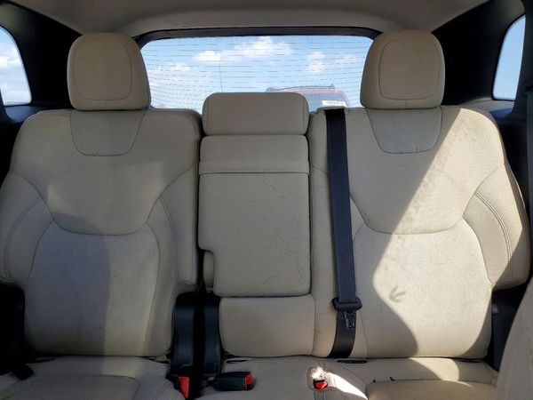 2018 JEEP CHEROKEE — SUVN