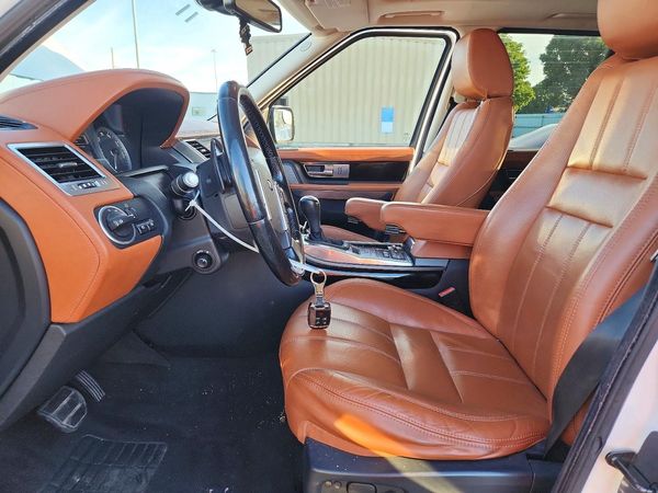 2013 LAND ROVER RANGEROVER SuperCharged — DENT