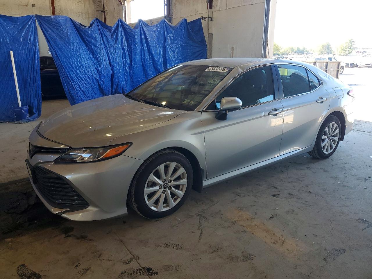 2018 TOYOTA CAMRY — Front 3/4