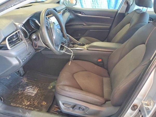 2018 TOYOTA CAMRY — DENT