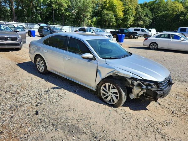 2018 VOLKSWAGEN PASSAT SE, SE w/ Technology — Passenger 3/4