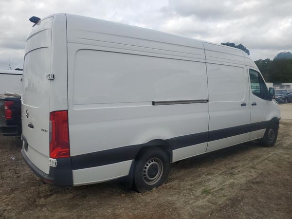 2024 MERCEDES-BENZ SPRINTER 2500