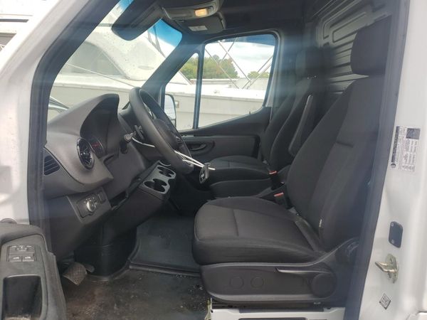 2024 MERCEDES-BENZ SPRINTER 2500