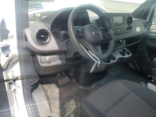 2024 MERCEDES-BENZ SPRINTER 2500