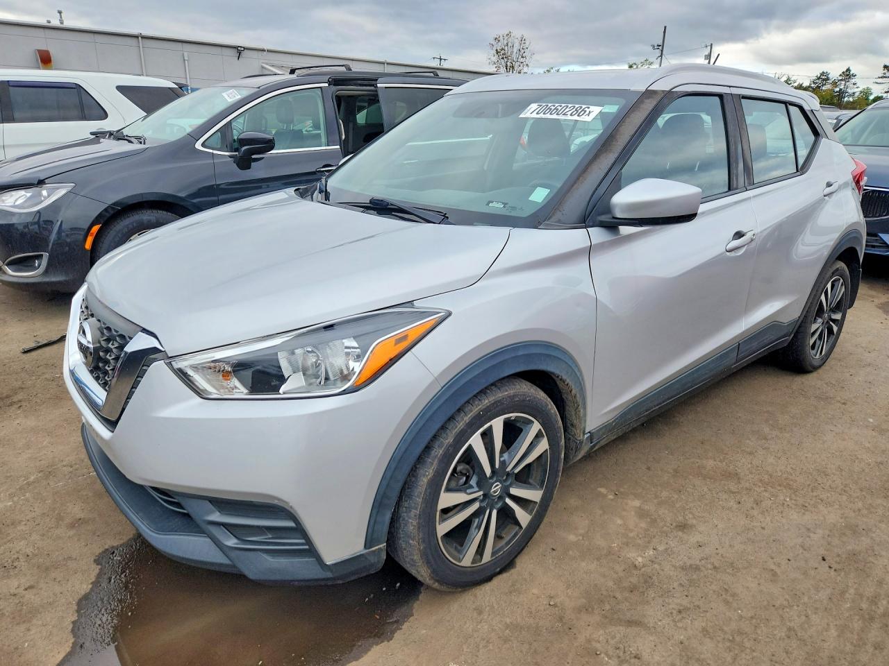 2018 NISSAN KICKS — Front 3/4