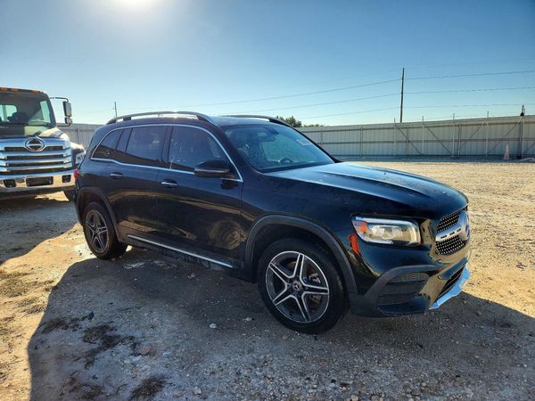 2021 MERCEDES-BENZ GLB-CLASS GLB250 — Passenger 3/4