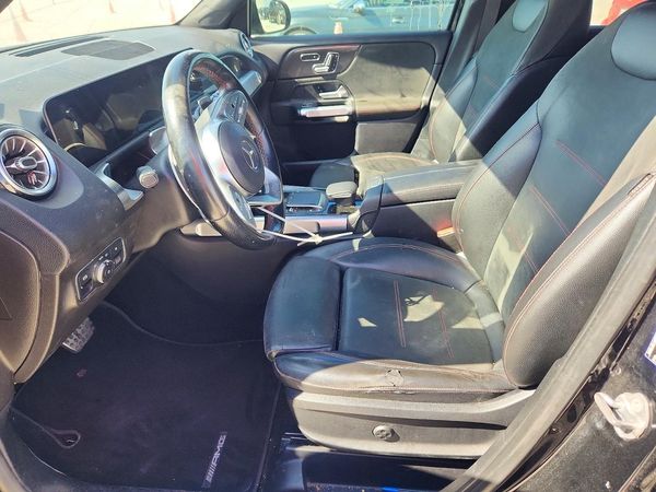 2021 MERCEDES-BENZ GLB-CLASS GLB250 — DENT