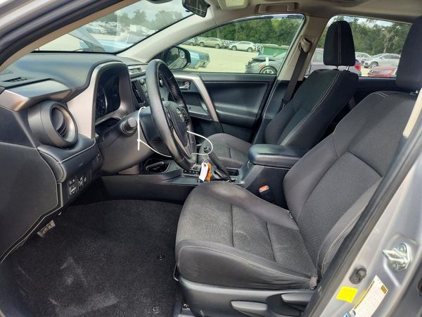 2018 TOYOTA RAV4 LE Plus/XLE — DENT