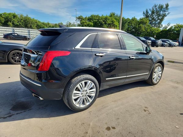 2019 CADILLAC XT5 Premium Luxury — PSRA