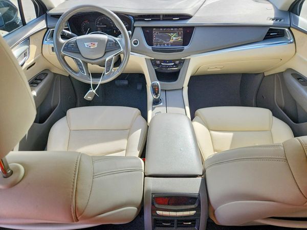 2019 CADILLAC XT5 Premium Luxury — CKPT