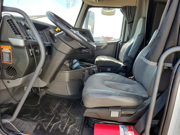 2023 VOLVO VN — DENT