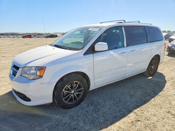 2017 DODGE GRAND CARAVAN — DSFA — Front 3/4