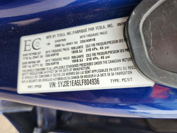 2020 TESLA MODEL 3 — VINS
