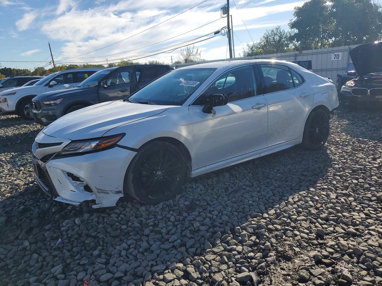 2024 TOYOTA CAMRY XSE — Front 3/4