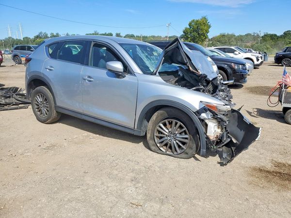 2018 MAZDA CX-5 Sport — Passenger 3/4
