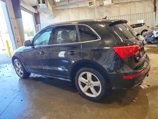 2012 AUDI Q5 Premium Plus — DSRA