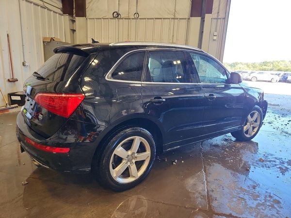 2012 AUDI Q5 Premium Plus — PSRA