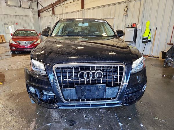 2012 AUDI Q5 Premium Plus — DIRF