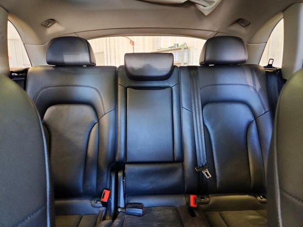 2012 AUDI Q5 Premium Plus — SUVN