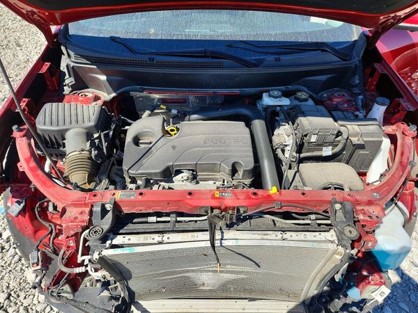 2024 CHEVROLET EQUINOX Premier (1LZ) — Engine bay