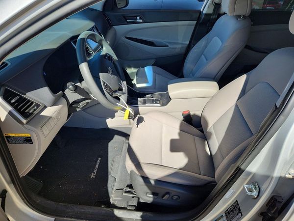 2016 HYUNDAI TUCSON — DENT