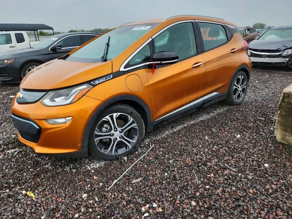 2017 CHEVROLET BOLT Premier — Front 3/4