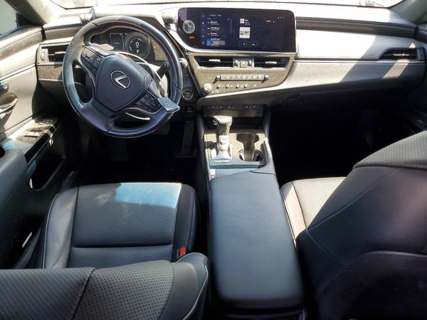2023 LEXUS ES 300H 300h Premium — CKPT