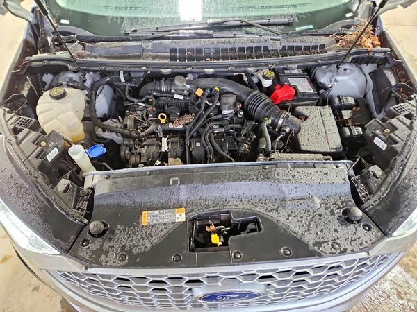 2024 FORD EDGE SEL — Engine bay