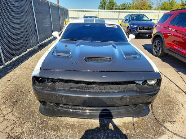 2016 DODGE CHALLENGER SXT — DIRF