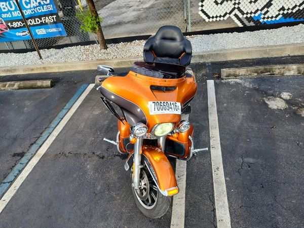 2015 HARLEY-DAVIDSON FL — AFTR